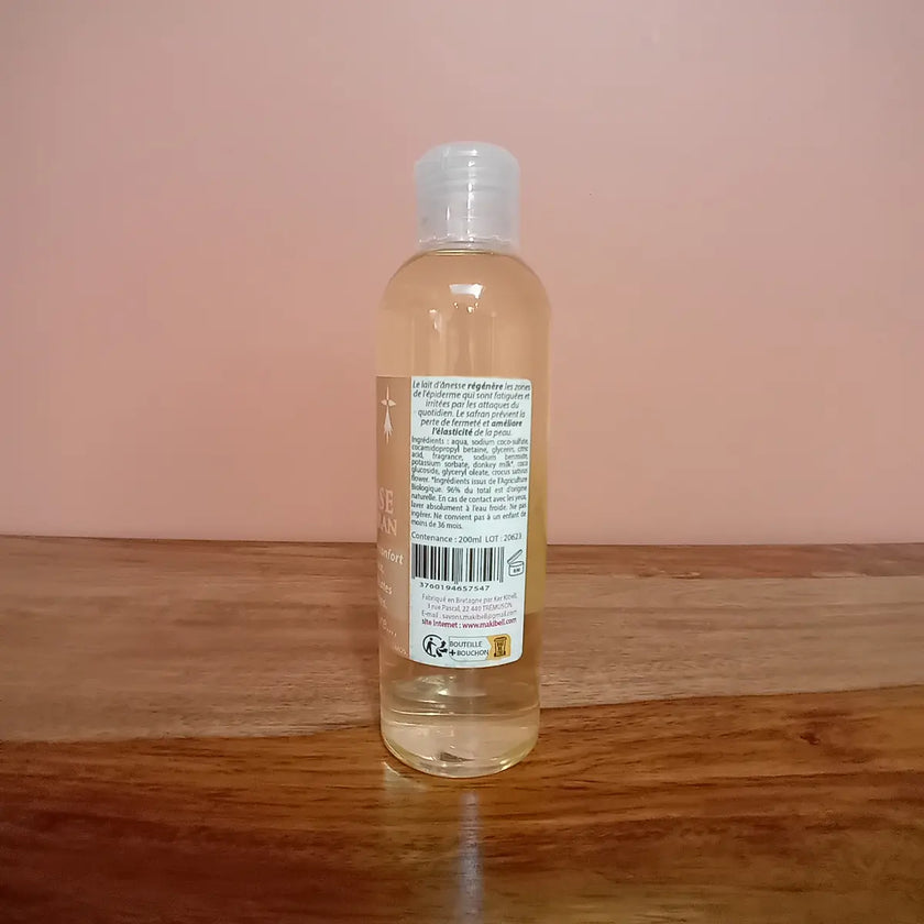 gel douche naturel, gel douche au lait d’ânesse, gel douche au safran, gel douche peau sensible, soin corps apaisant, cosmétique douceur, gel douche sans sulfate, gel douche hydratant, soin peau sèche, lait d’ânesse bio, soin naturel peau fragile, 
gel douche anti-irritation, cosmétique au lait d’ânesse, produit de soin au safran, rituel douceur peau sensible, 
gel douche artisanal, gel douche régénérant, soin quotidien peau délicate