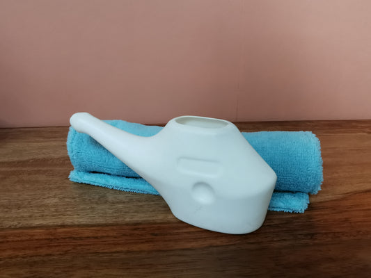 Jala Neti Pot et sel de l'Himalaya