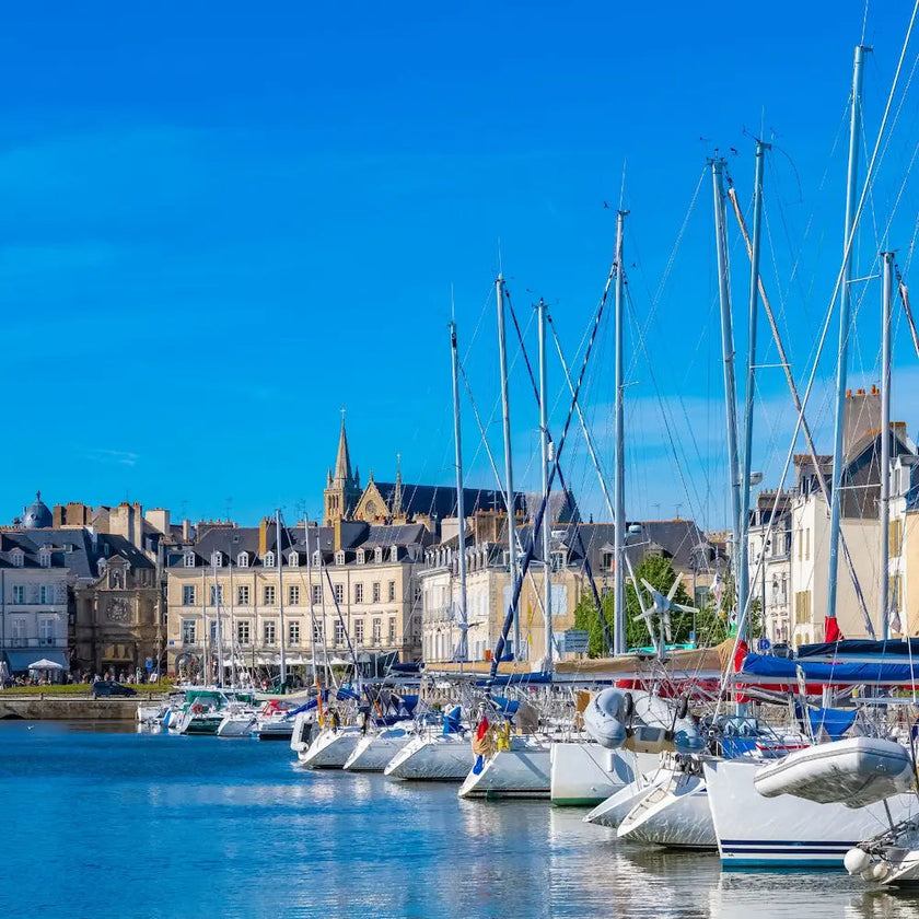 cure ayurvédique detox, cure ayurvédique Bretagne, retraite bien-être ayurvédique, cure ayurvédique détox métaux lourds, séjour ayurvédique France, cure ayurvédique femme 45+, cure shirodhara France, retraite yoga et ayurvéda, séjour détox mentale Bretagne, cure déconnexion numérique, séjour bien-être en Bretagne pour femmes stressées, retraite ayurvédique digestion, jeûne, retraite jeûne France, cure fatigue mentale et physique, séjour pour se reposer mentalement, cure bien-être